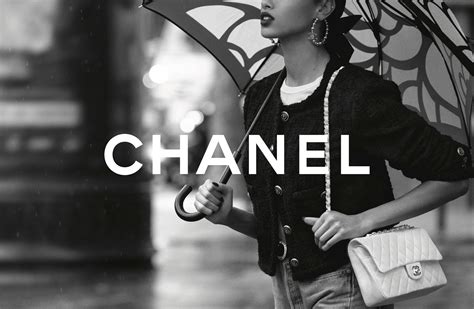 how does chanel advertise their products|Chanel advertisement analysis.